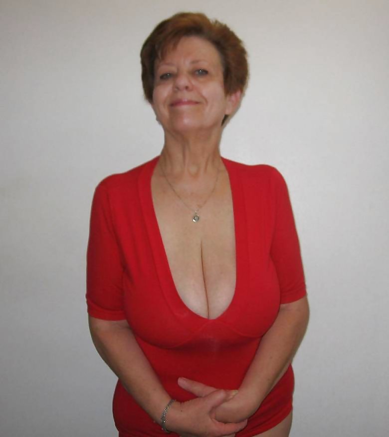 Hot granny. #9658179
