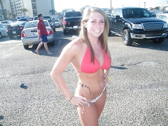 ランダムな女の子
 #9209730