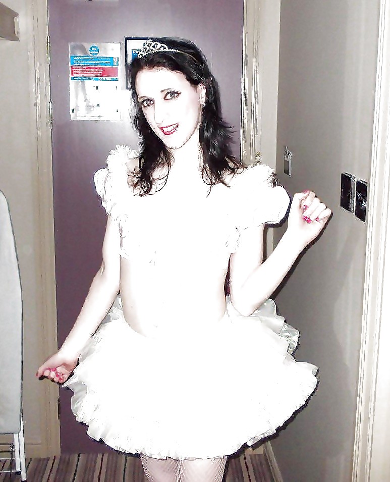 ACTION GURLS #19430460