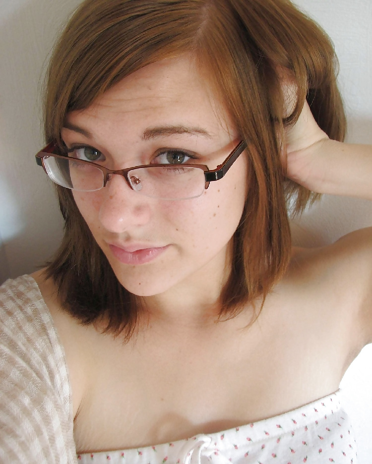 Beautiful Teen with nice Tits #8835386