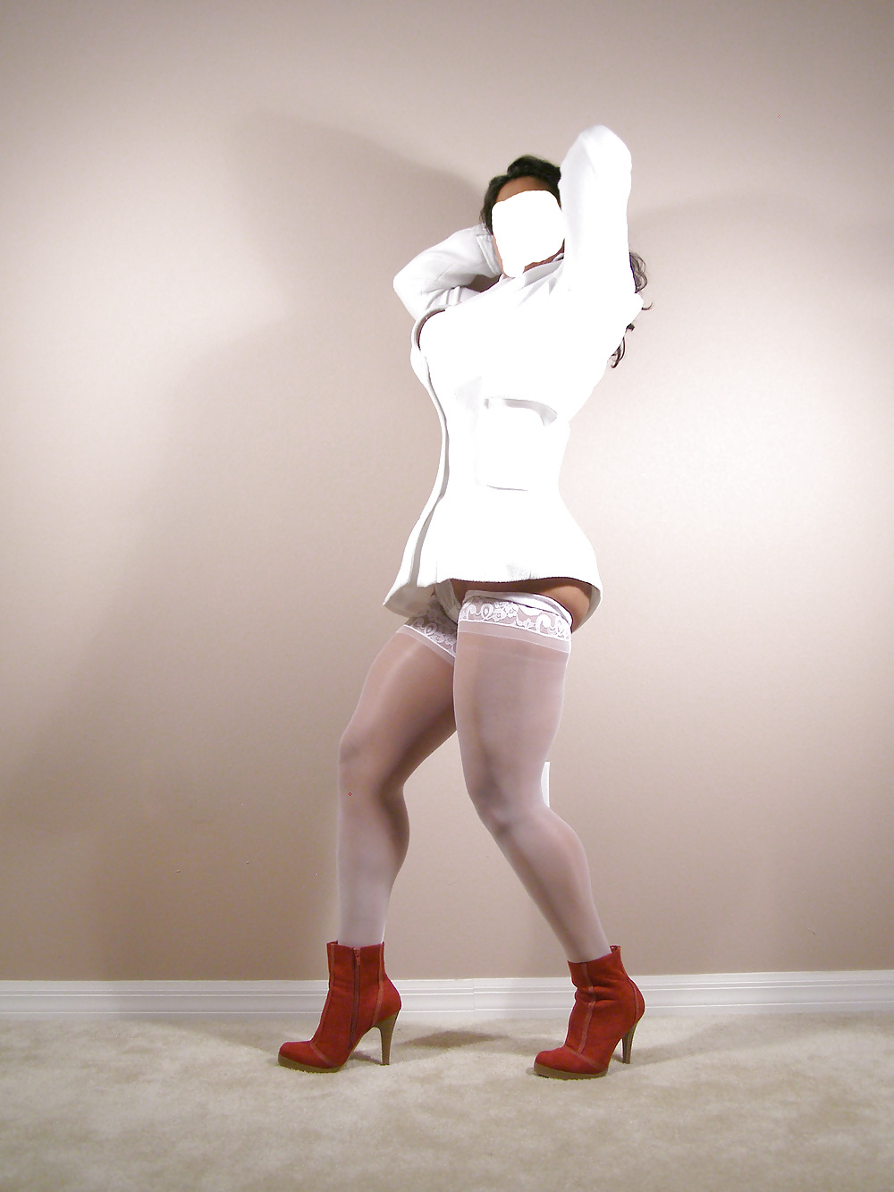 Mature legs 103 please comment #8965284