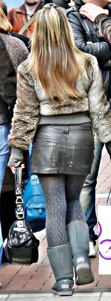 Leather skirts on the dual carriageway #9893129