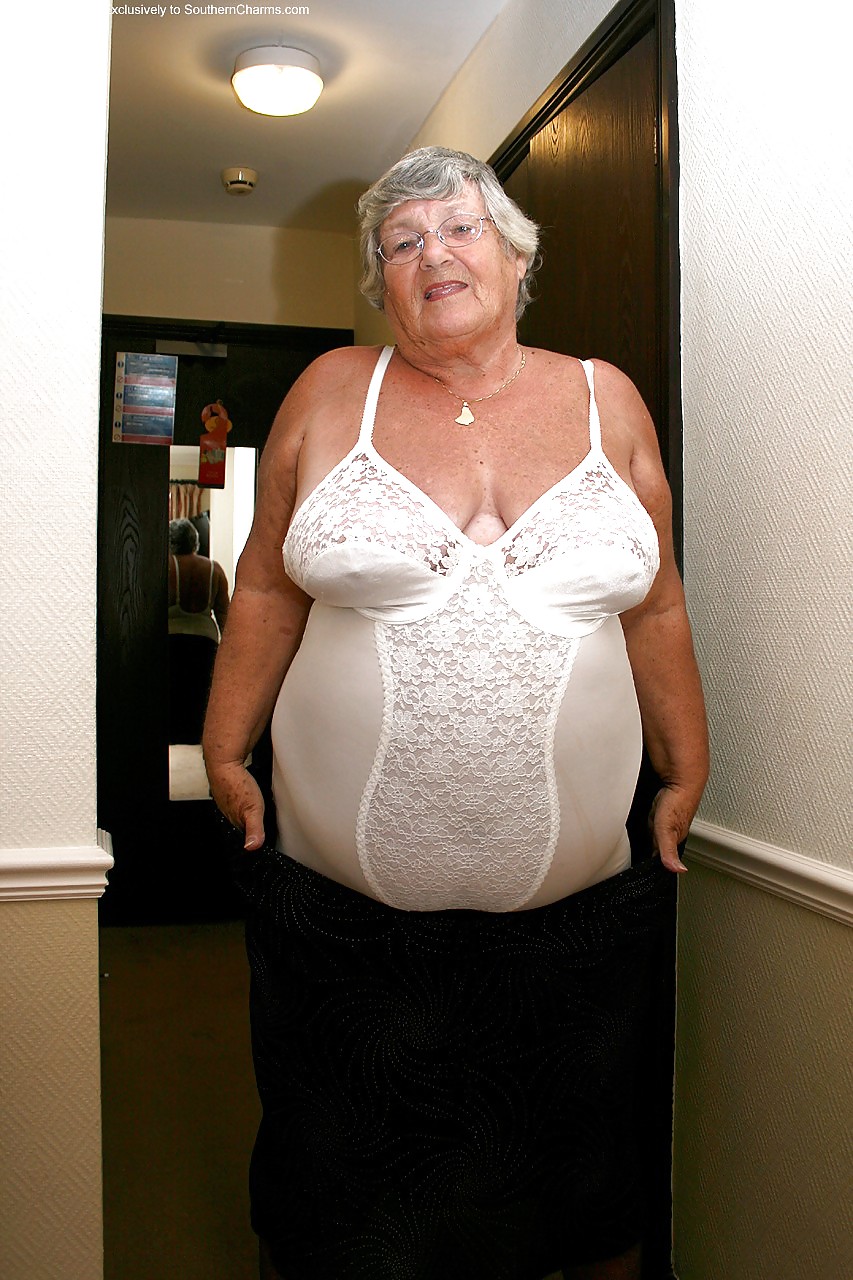 More mature ladies #3795316