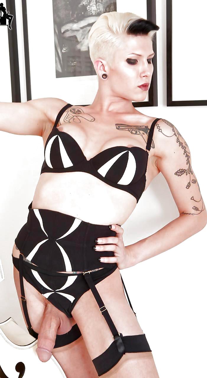 Hot Danni 2 #8191952