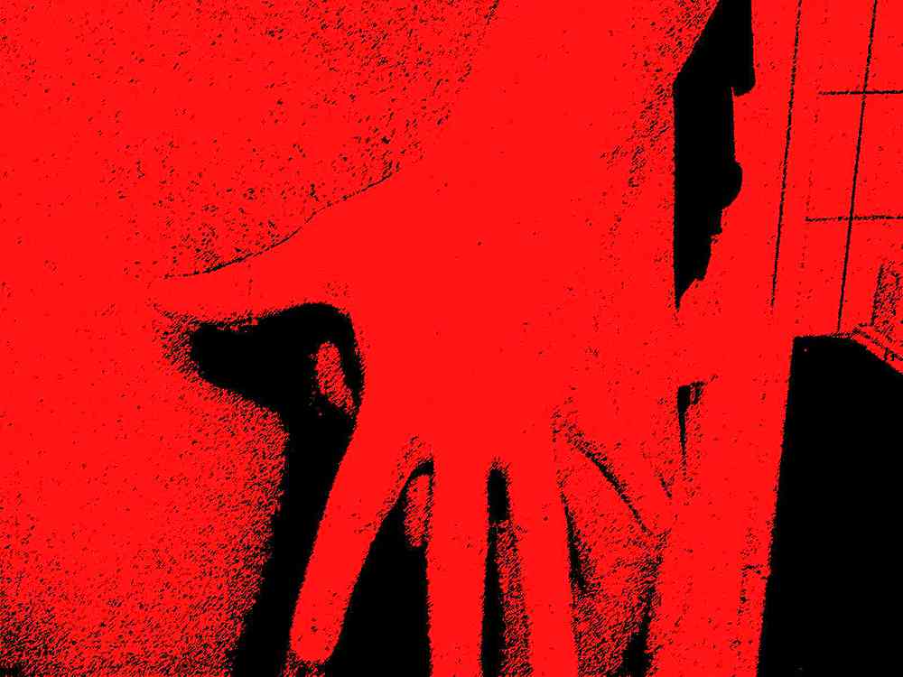 En código rojo
 #10576312
