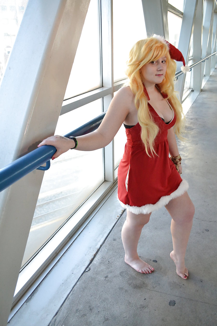 Barefoot cosplay #16753402