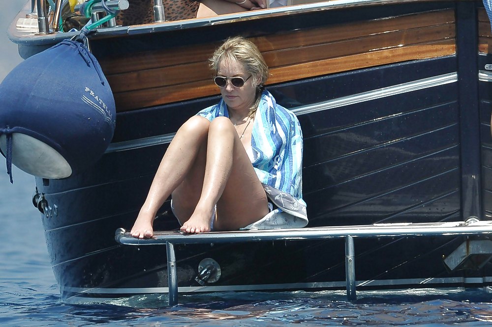 Sharon Stone - Spreading in Bikini (July 24, 2013) #21065556