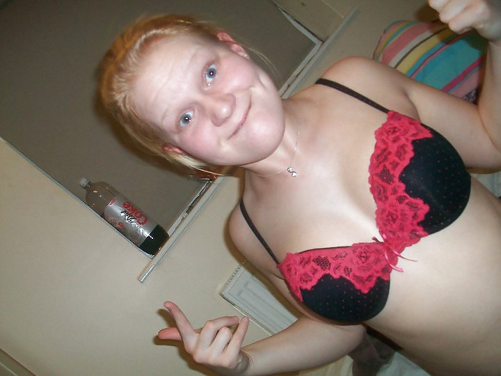 UK Tight Ginger Pussy