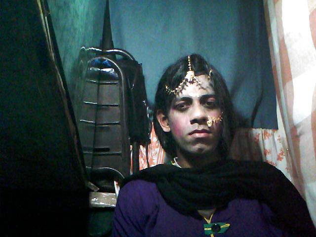 Yo en anillo de la nariz
 #12852309