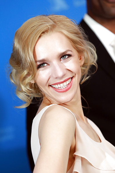 Julia dietze mega colección
 #14534182