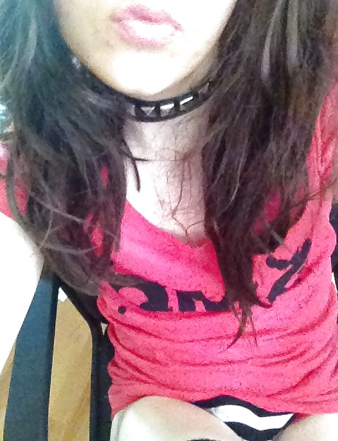 Random sissy pics