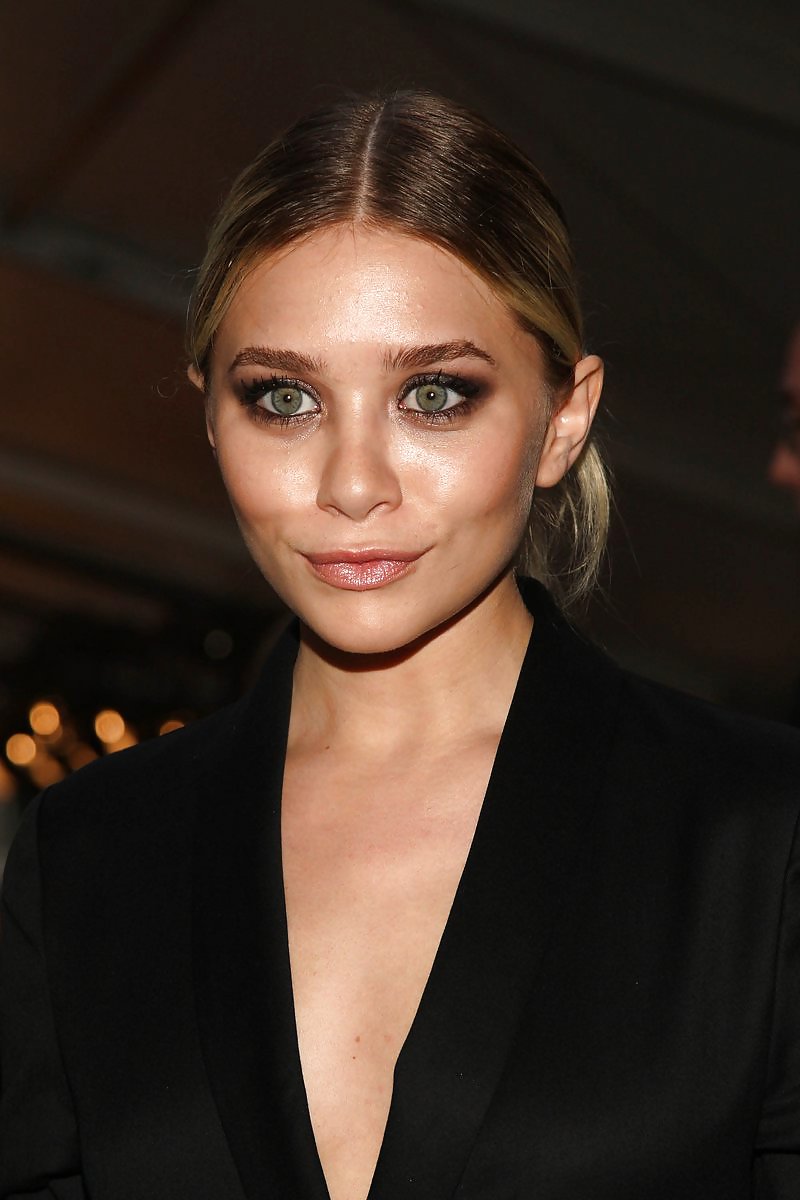 Olsen hotness #22262240