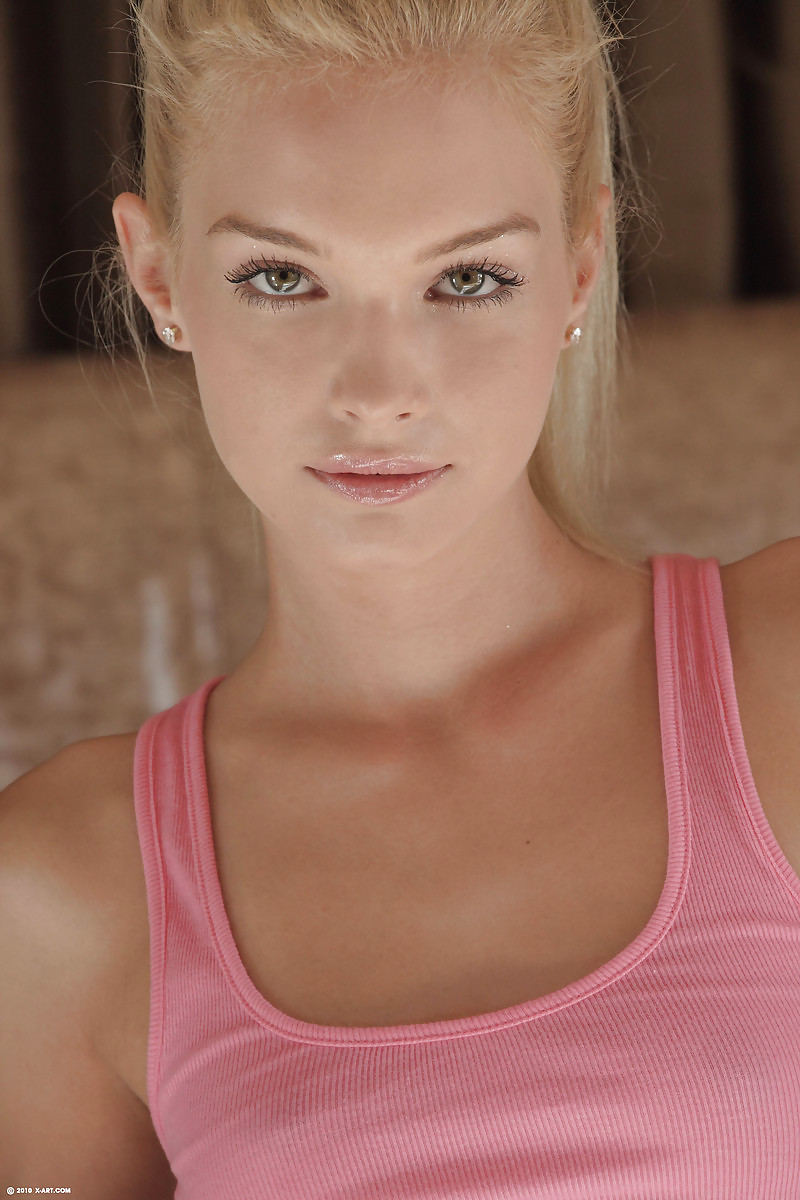 HOT #3696201