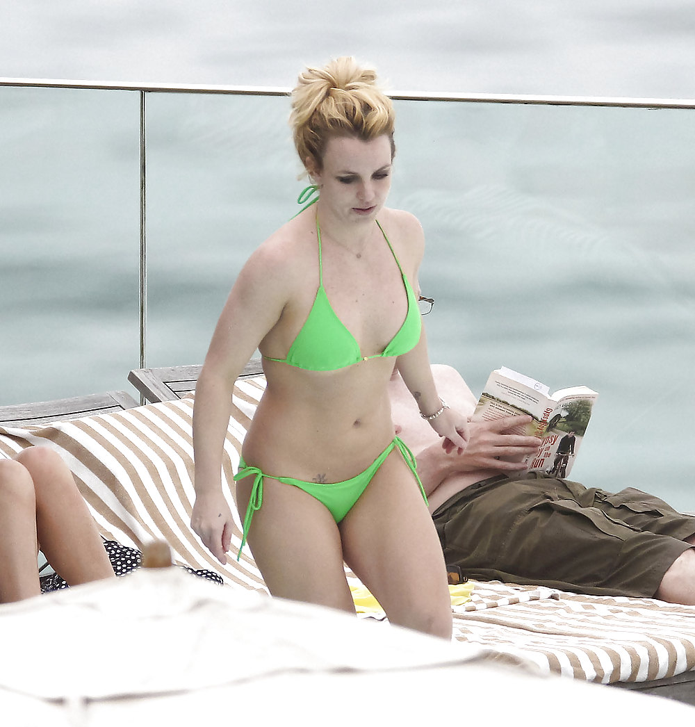 Britney Spears in a Bikini While in Rio #6867276