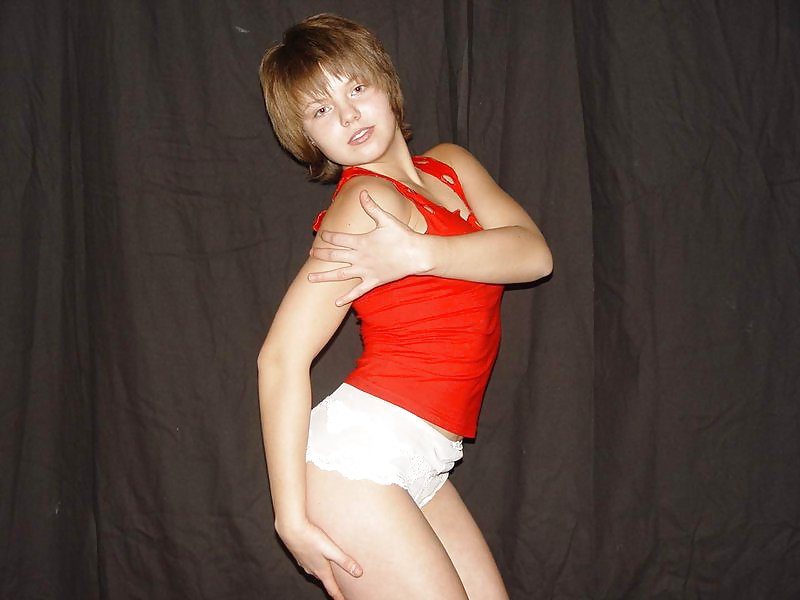 The Beauty of Amateur Russian Teen Strip #17676362
