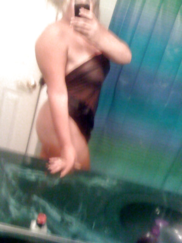 Fotos de milf desnuda en el baño
 #5013717