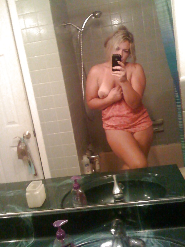 Fotos de milf desnuda en el baño
 #5014071