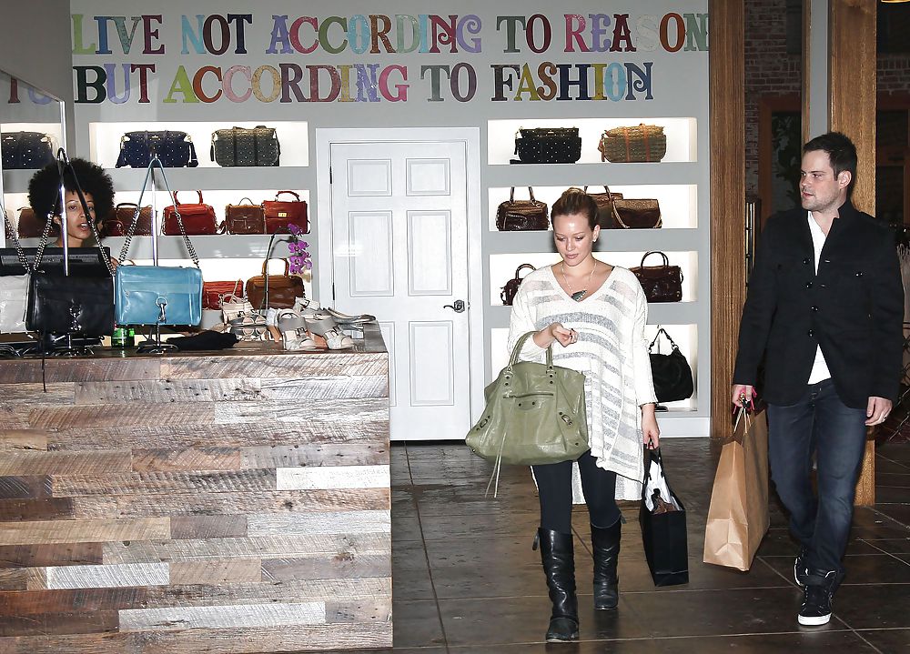 Hilary Duff Shopping à Hollywood #7463552