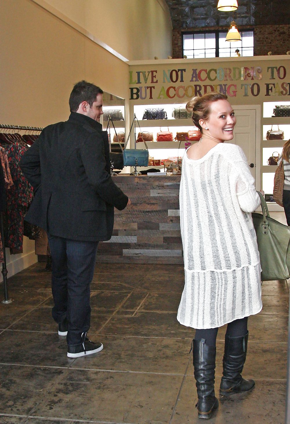 Hilary Duff Shopping à Hollywood #7463560