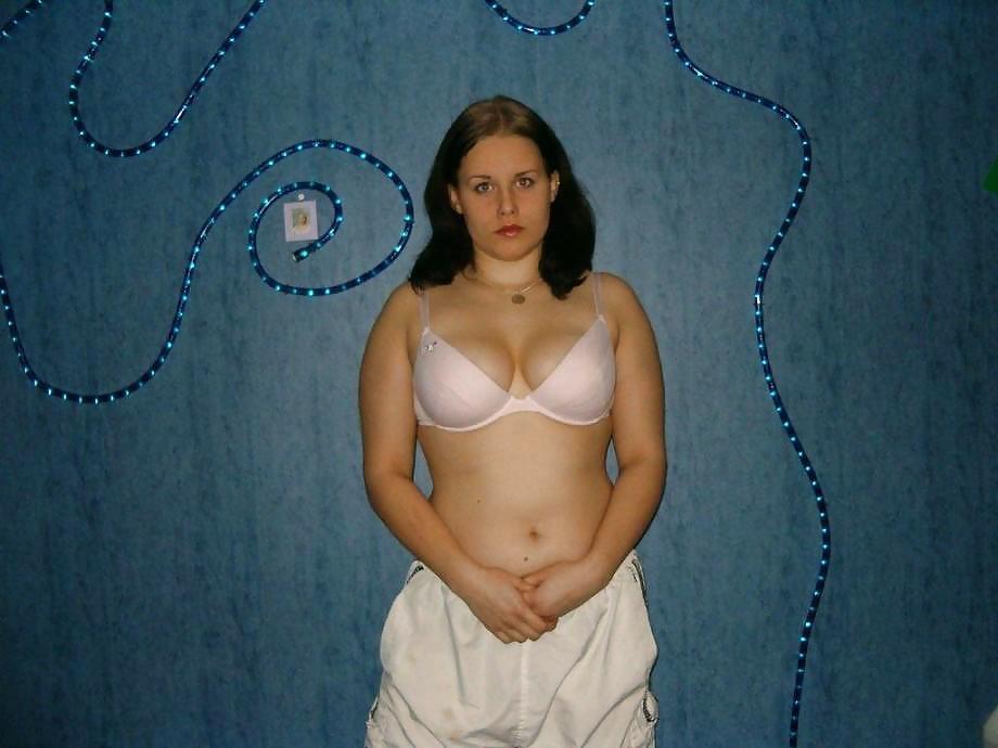 Smutdatesでのユーザー名 'sweetlilsue'
 #6736796