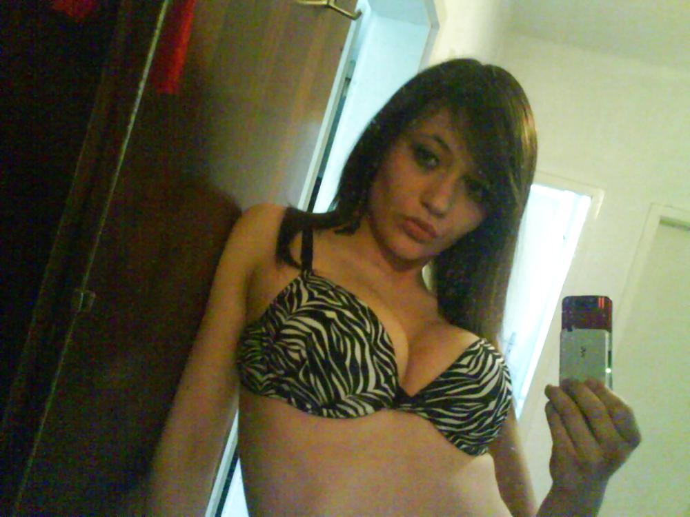 Sexy mais pas nue ... 4
 #21424736