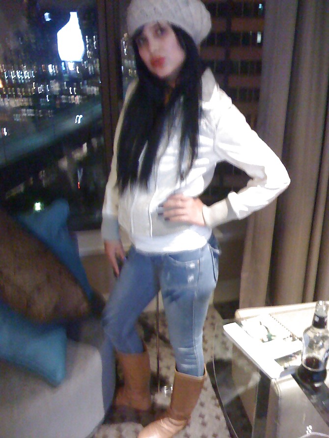 Sexy mais pas nue ... 4
 #21425049