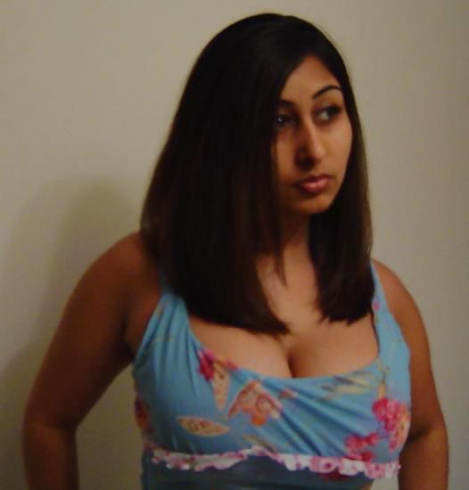 Paki, indiano, sikh, desi ex gfs 2012 show time
 #8776632