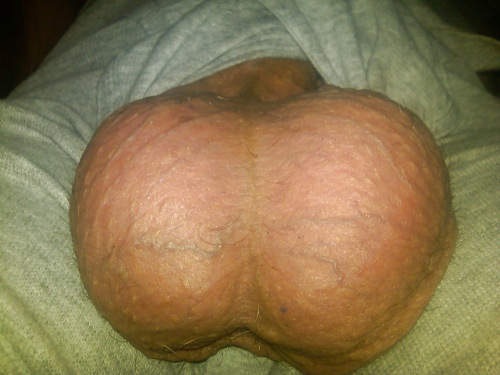 Checking out my buddys huge balls. In HD! #15532616