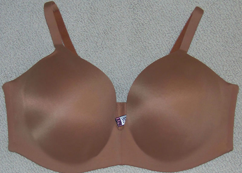 Used D Cups #10543134