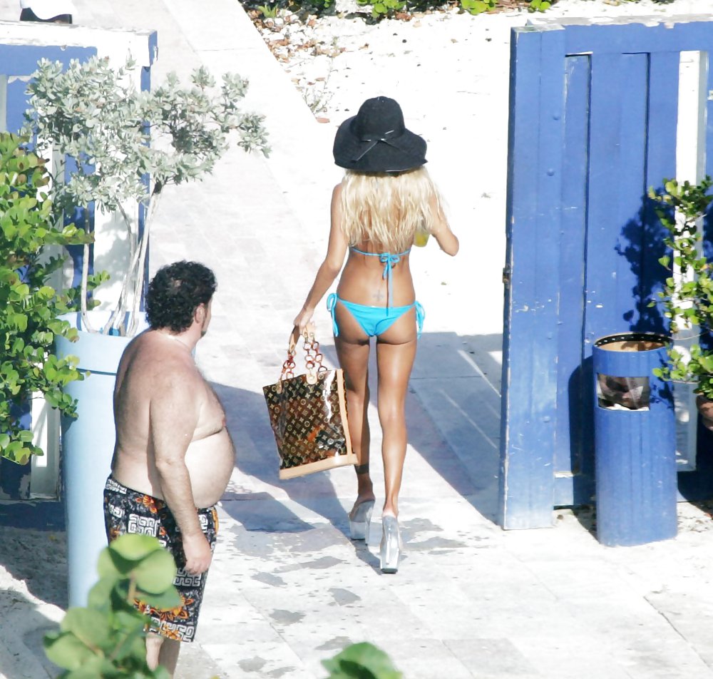 Shauna Sand In tiny bikini at the pool in Miami #3660301
