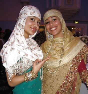 Cachonda árabe hijabs y niqabs putas 
 #22022686