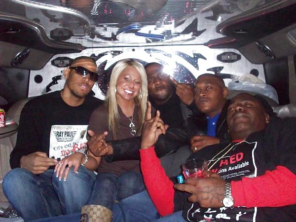 She's Only Into Black Guys - Edition #3 #5496097