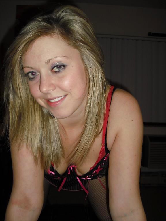 SEXY AMATEUR GIRLFRIEND VI #9850338