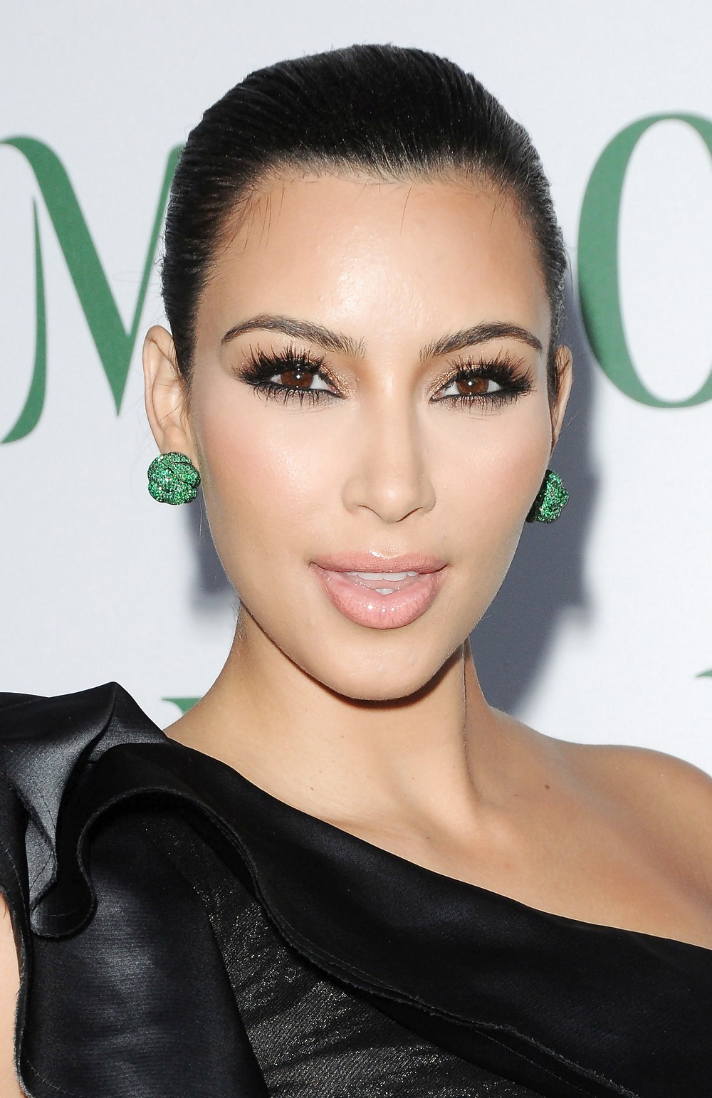 Kim Kardashian Midori Melon Liqueur Trunk Show #3767473