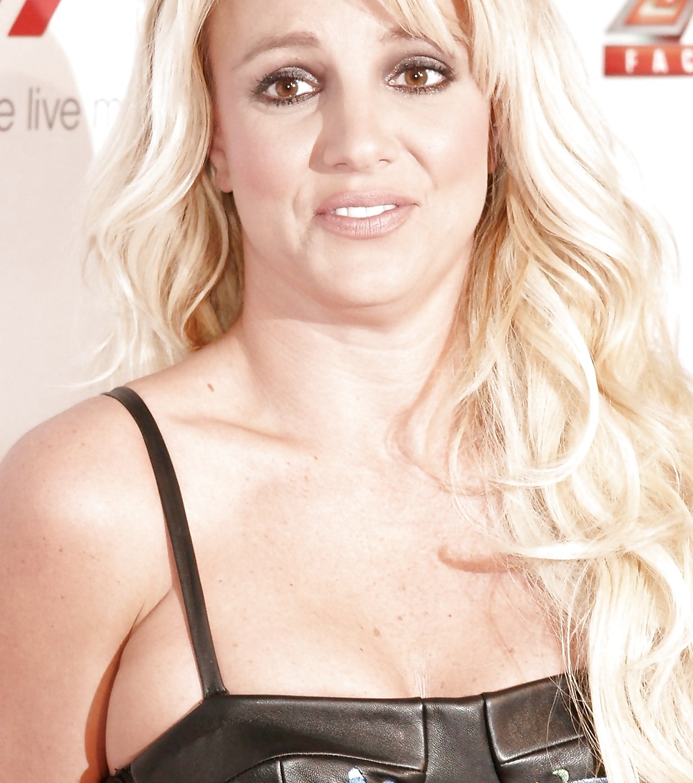 Queen Britney Spears #17529341