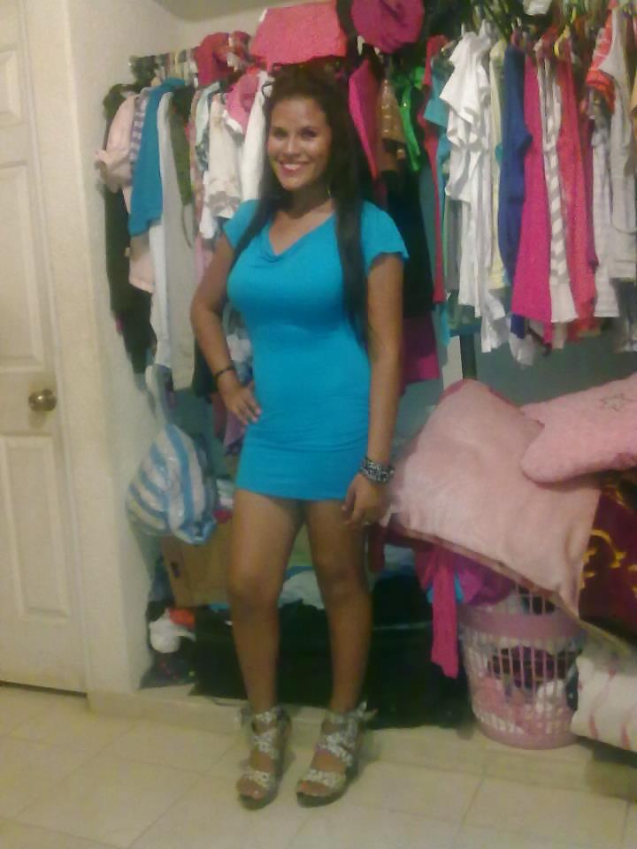 Mujer (amiguitas 56)
 #13829337