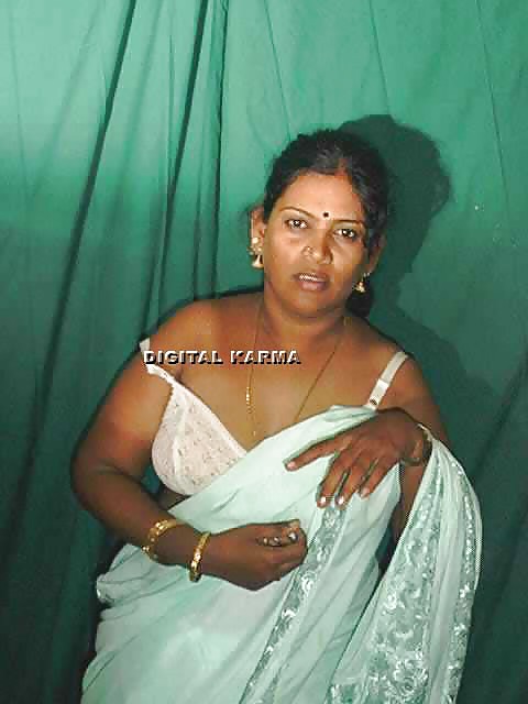 Indian Aunty 173 #19614244