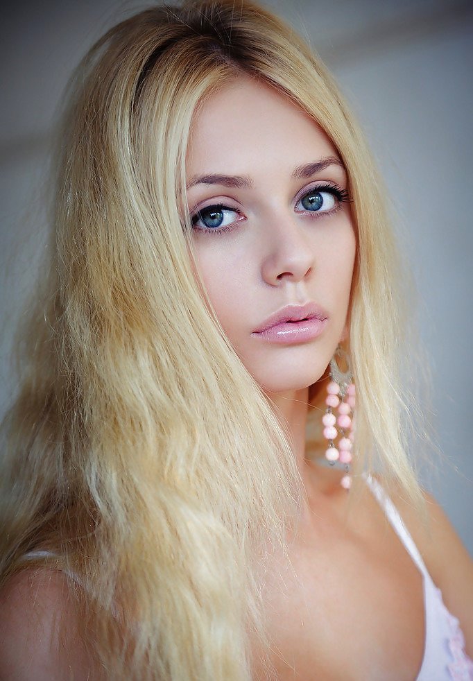 Conjunto de belleza joven 359
 #16421614