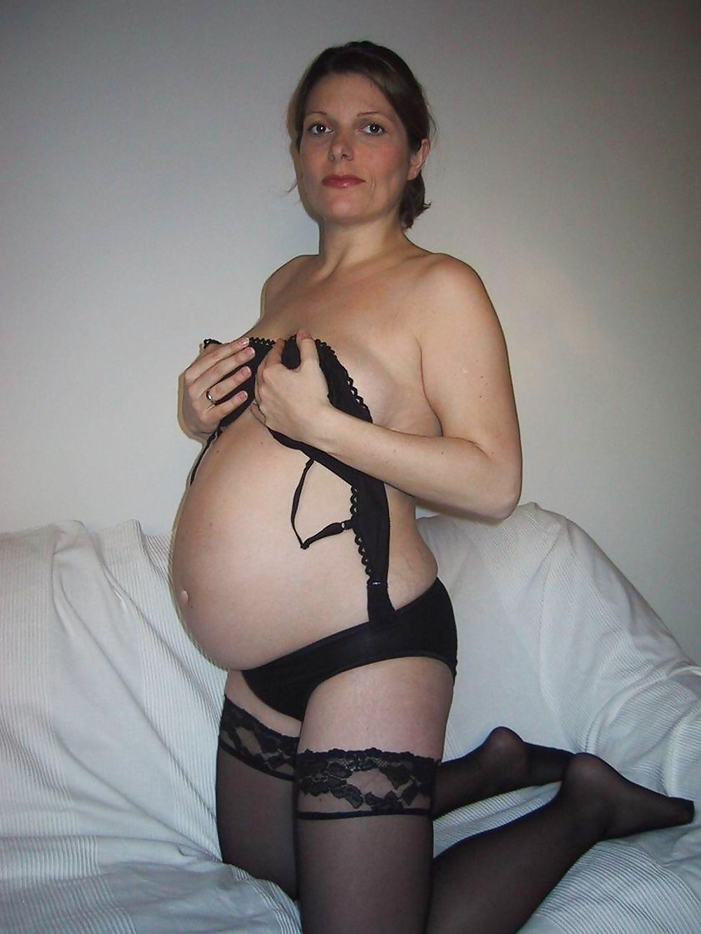 Preggo Frau - Private Amateur-Bilder #6785577