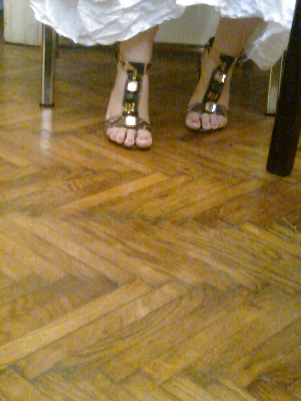 11 15 pies cándidos nr.1
 #21968601