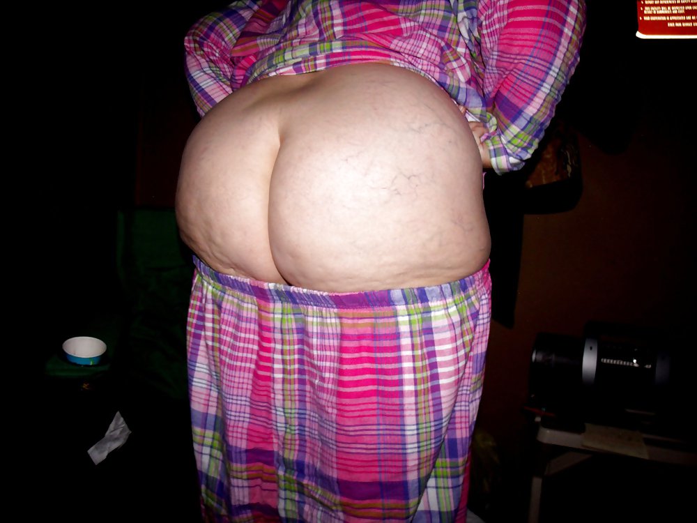Big butts please repost! #6839345