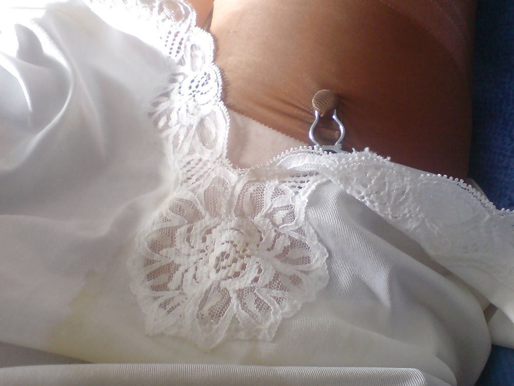 White slip #8973758