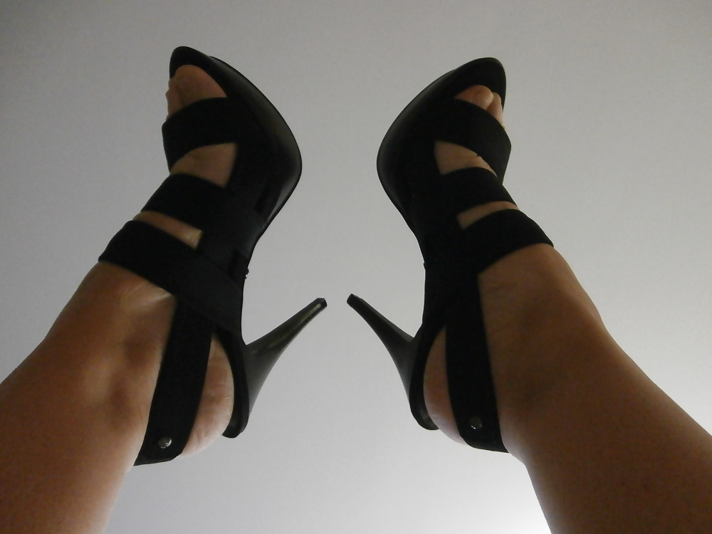 MY NEW YEARS EVE HEELS #14081975