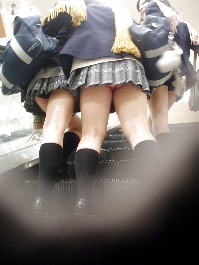 I love Japanese girls Upskirt19 #22858609