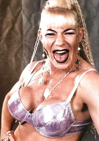 Luna Vachon (January 12, 1962 - August 27, 2010) #14019847