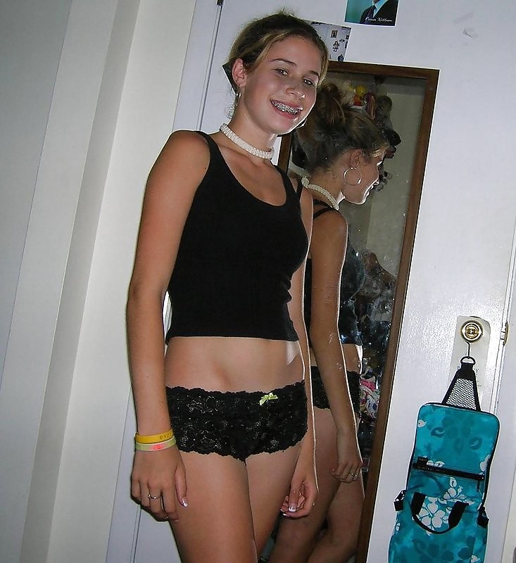Jeunes salopes 2 #9564765