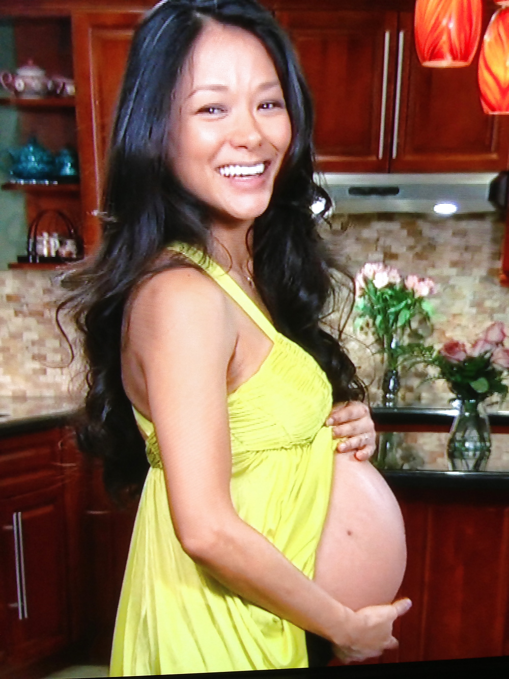 Preggo Asiatique - Brenda De Survivant #18301327