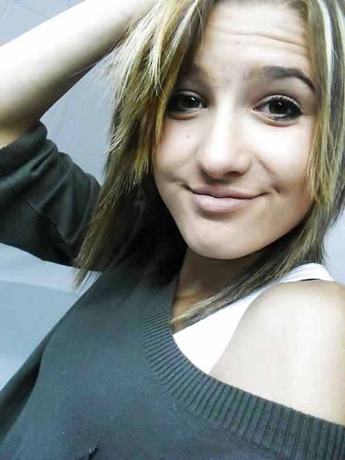 Glücklich #10085319