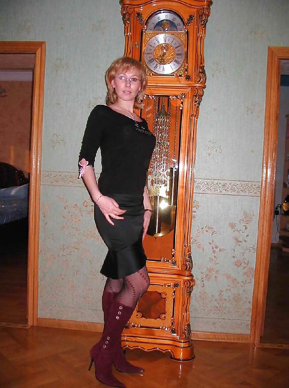 30plus Milf Zeigt Die Waren #7899249