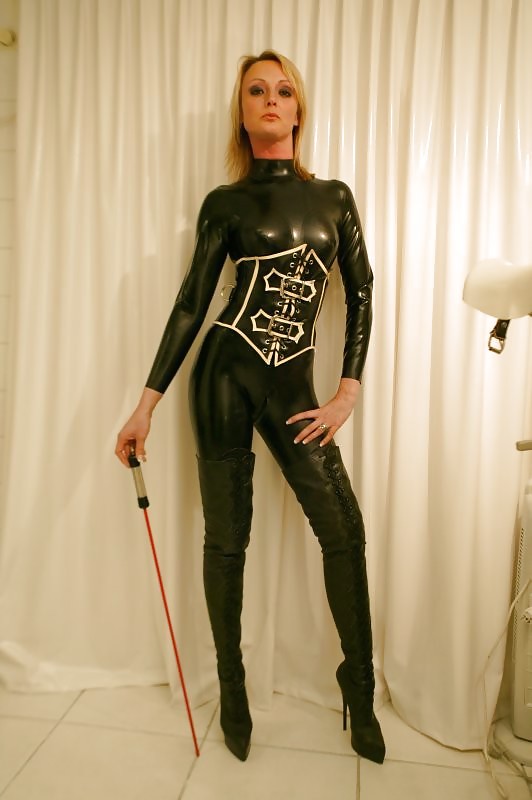 The dommes75
 #14592824